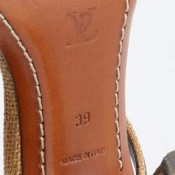 مملوكة مسبقًا Louis Vuitton Beige Embellished Canvas and Leather Slide Sandals Size 39