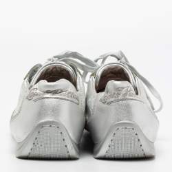 مملوكة مسبقًا Louis Vuitton Metallic Silver Monogram Leather Trainers Lace Up Low Top Sneakers Size 38