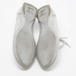 مملوكة مسبقًا Louis Vuitton Metallic Silver Monogram Leather Trainers Lace Up Low Top Sneakers Size 38