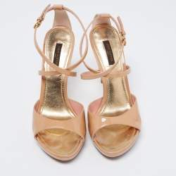 مملوكة مسبقًا صندل لوي فيتون جلد بيج لامع بحزام كاحل مقاس 38