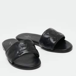 مملوكة مسبقًا Louis Vuitton Black Monogram Embossed Leather Revival Flat Slides Size 38
