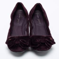 Pre Owned Louis Vuitton Plum Velvet Bow Scrunch Ballet Flats Size 36