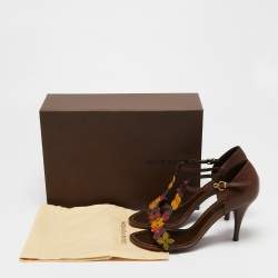 Louis Vuitton Brown  Leather  T Strap Sandals Size 36.5