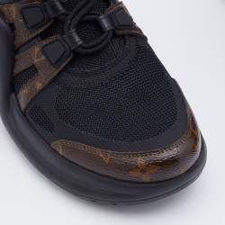 مملوكة مسبقًا Louis Vuitton Black Monogram Canvas and Mesh Archlight Sneakers Size 40