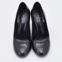 مملوكة مسبقًا Louis Vuitton Black Patent Leather Round Toe Block Heel Pumps Size 36