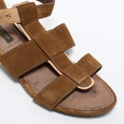 مملوكة مسبقًا Louis Vuitton Brown Suede and Canvas Flat Sandals Size 37