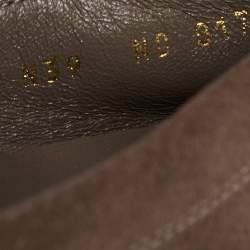 مملوكة مسبقًا Louis Vuitton Brown Suede Driver Loafers Size 39