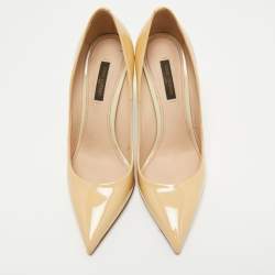 Louis Vuitton Beige Patent Leather Eyeline Pointed Toe Pumps Size 37