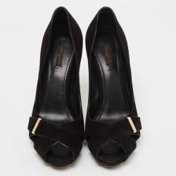 Pre Owned Louis Vuitton Black Suede Criss Cross Peep Toe Pumps Size 41