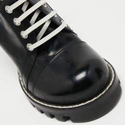 Pre Owned Louis Vuitton Black leather Star Trail Ankle Boots Size 38.5