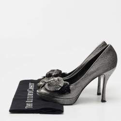 Louis Vuitton Metallic Grey/Black Lurex Fabric Floral Peep Toe Pumps Size 38