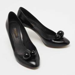 مملوكة مسبقًا Louis Vuitton Black Leather Ball Pumps Size 38