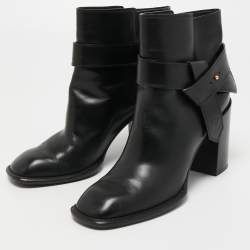 Louis Vuitton Black Leather Ankle Boots Size 39