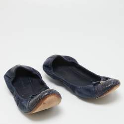 Pre Owned Louis Vuitton Navy Blue Python and Leather Elba Scrunch Ballet Flats Size 38.5