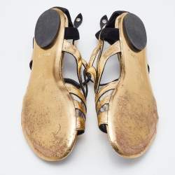 Pre Owned صندل فلات لوي فيتون جلد لامع متعدد اللوان بسيور مقاس 39