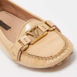 Pre Owned Louis Vuitton Beige Patent Oxford Flats Size 37