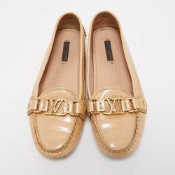 Pre Owned Louis Vuitton Beige Patent Oxford Flats Size 37