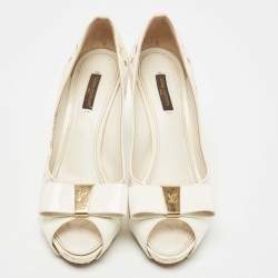 Pre Owned Louis Vuitton White Monogram Canvas and Patent Leather Bow Peep Toe Pumps Size 38.5