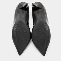 مملوكة مسبقًا Louis Vuitton Black Leather Logo Pointed Toe Pumps Size 38