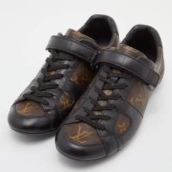 Louis Vuitton Black Leather Lace Up Sneakers Size 39 For Sale at 1stDibs
