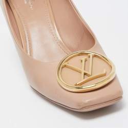 Pre Owned Louis Vuitton Beige Leather and Patent Madeleine Block Heel Pumps Size 39