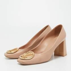 Pre Owned Louis Vuitton Beige Leather and Patent Madeleine Block Heel Pumps Size 39