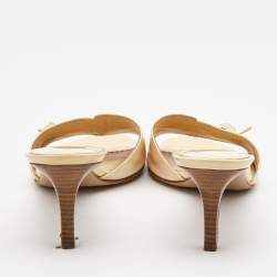 مملوكة مسبقًا Louis Vuitton Beige Patent Leather LV Dice Slide Sandals Size 41