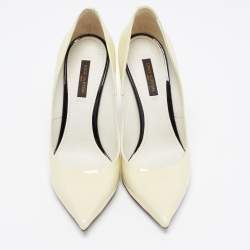 مملوكة مسبقًا Louis Vuitton Cream Patent Leather Eyeline Pumps Size 37