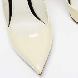 مملوكة مسبقًا Louis Vuitton Cream Patent Leather Eyeline Pumps Size 37