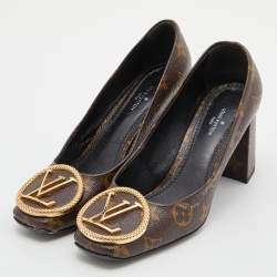 Madeleine Pump - Shoes