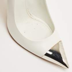 مملوكة مسبقًا Louis Vuitton White Leather Pointed Toe Pumps Size 37.5