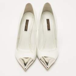 مملوكة مسبقًا Louis Vuitton White Leather Pointed Toe Pumps Size 37.5