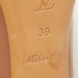 Pre Owned Louis Vuitton Beige Patent Leather Oh Really! Pumps Size 39