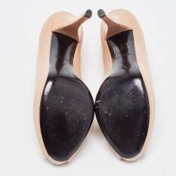 مملوكة مسبقًا Louis Vuitton Beige Patent Leather Oh Really! Pumps Size 37