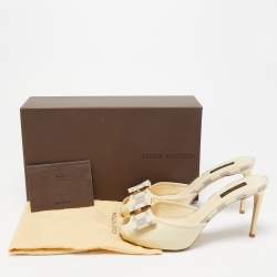Louis Vuitton Cream Canvas and Patent Leather Slides Size 38   