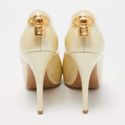 Pre Owned Louis Vuitton Cream Patent Leather Oh Really! Pumps Size 36.5