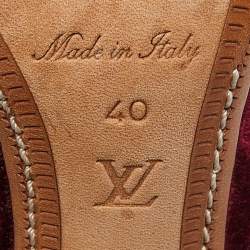 Pre Owned Louis Vuitton Burgundy/Grey Velvet and Satin Bow Crystal Embellished Block Heel Pumps Size 40