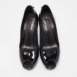 مملوكة مسبقًا Louis Vuitton Black Patent Leather Oh Really! Pumps Size 37