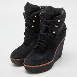Louis Vuitton Frosty Wedge Ankle Boot – Swap Hands Inc.