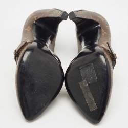 مملوكة مسبقًا Louis Vuitton Monogram Canvas Star Power Buckle Detail Pumps Size 38