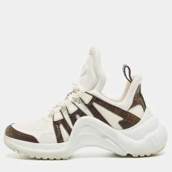 Time out leather trainers Louis Vuitton Brown size 37.5 EU in Leather -  36794135