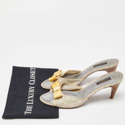 Louis Vuitton Grey/Yellow Monogram Canvas and Patent Leather Bow Slide Sandals Size 39.5