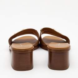مملوكة مسبقًا Louis Vuitton Tan Leather Lock It Slide Sandals Size 40