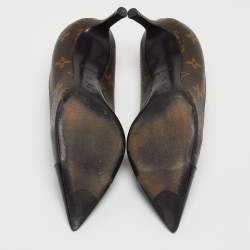 Pre Owned Louis Vuitton Brown Monogram Canvas and Black Patent Leather Cap Toe Fetish Pointed-Toe Pumps Size 37