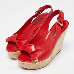 مملوكة مسبقًا Louis Vuitton Red Leather Bow Open Toe Espadrille Wedge Platform Pumps Size 37
