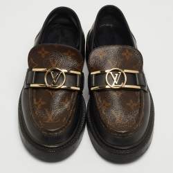 Louis Vuitton Brown/Black Monogram Canvas and Leather Loafers Size 38.5