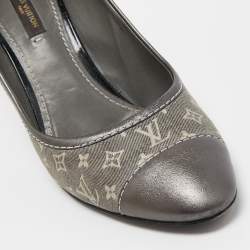 Pre Owned Louis Vuitton Grey Monogram Idylle Canvas and Leather Cap Toe Pumps Size 37.5