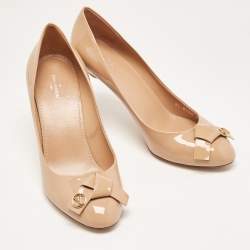 Pre Owned Louis Vuitton Beige Patent Fiance Pumps Size 37.5