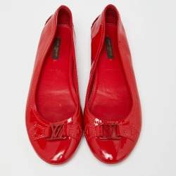 مملوكة مسبقًا Louis Vuitton Red Patent Leather Oxford Ballet Flats Size 38