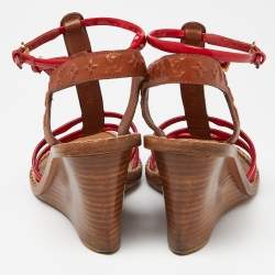 Louis Vuitton Brown/Red Monogram Embossed Leather and Patent T-Strap Wedge Sandals Size 37.5